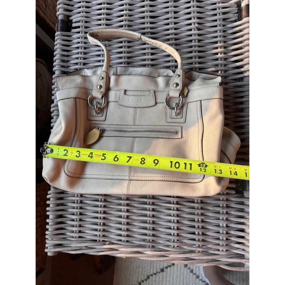 Coach Penelope Shopper Tote Cream Pebbled Leather Shoulder Bag Y2K vintage